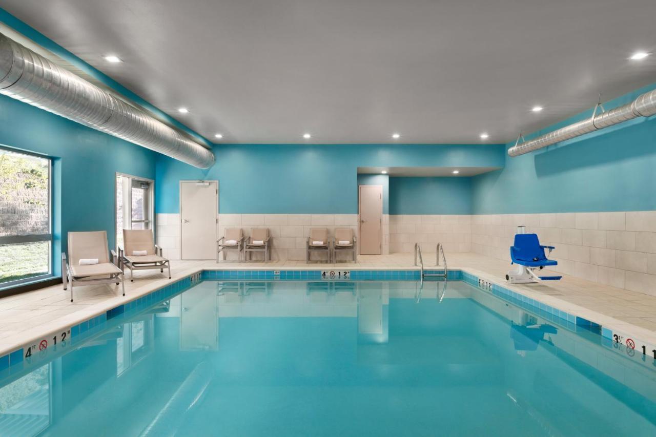 Holiday Inn Express & Suites Salisbury By Ihg Zewnętrze zdjęcie