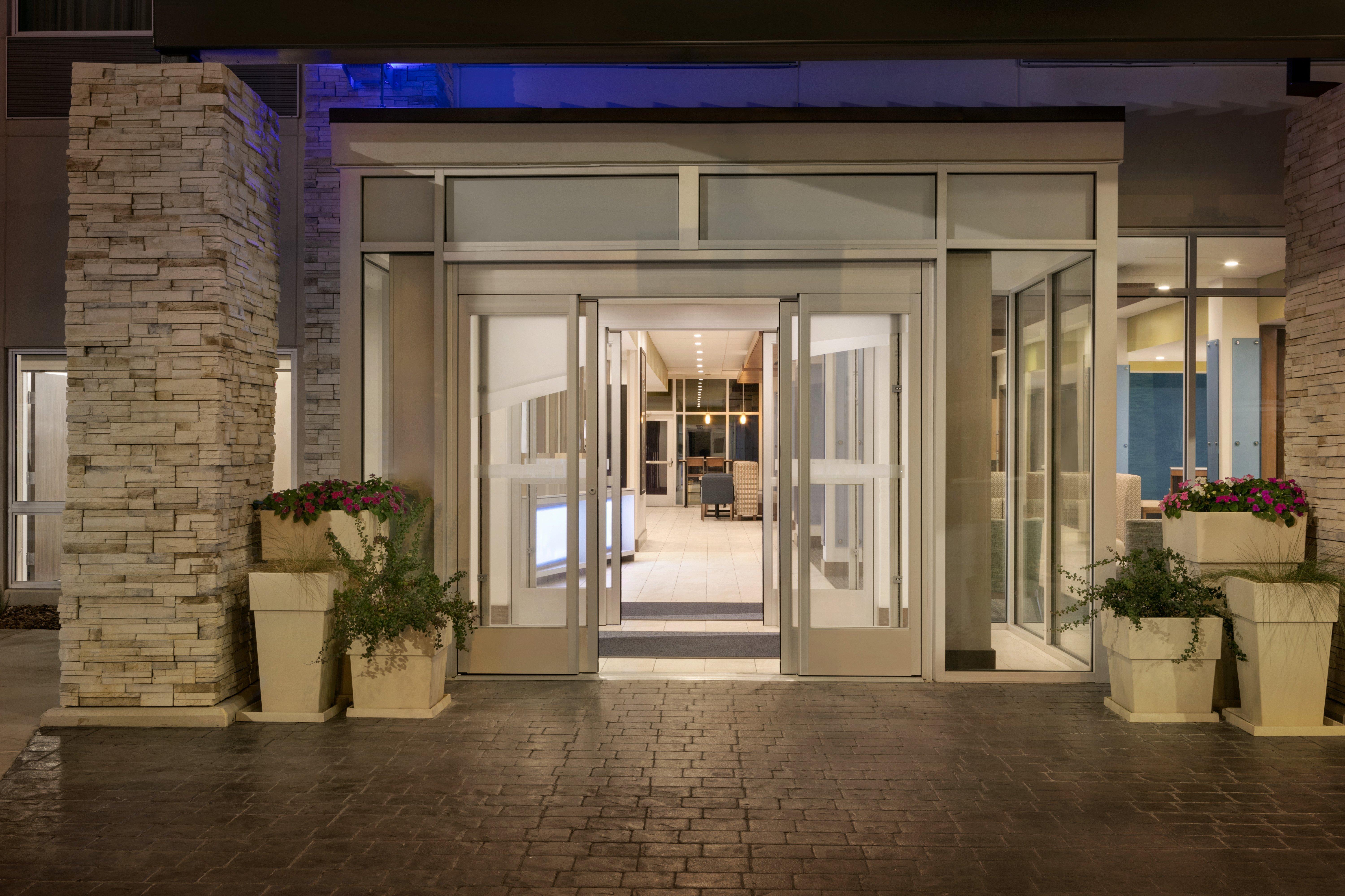 Holiday Inn Express & Suites Salisbury By Ihg Zewnętrze zdjęcie