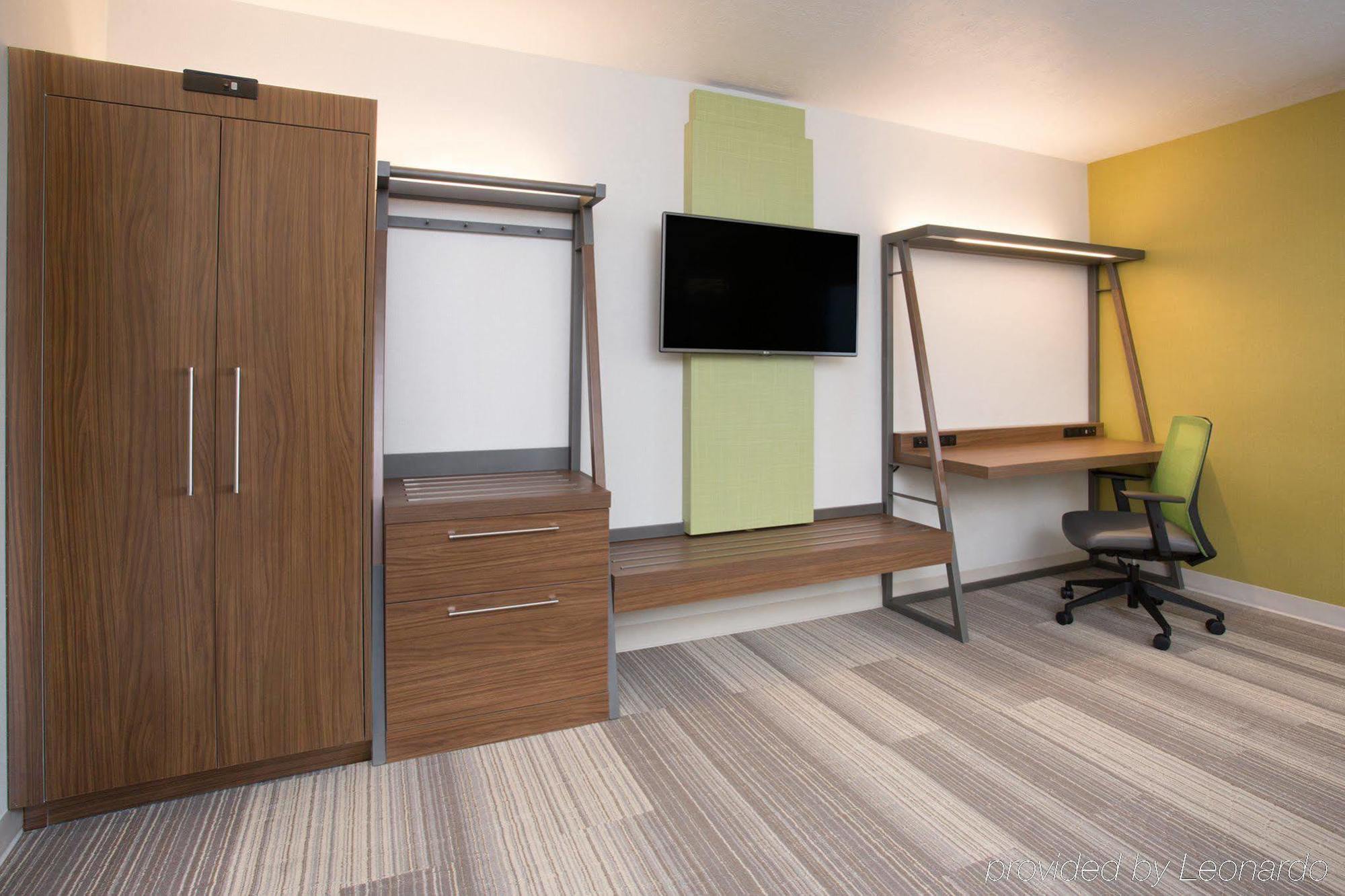 Holiday Inn Express & Suites Salisbury By Ihg Zewnętrze zdjęcie